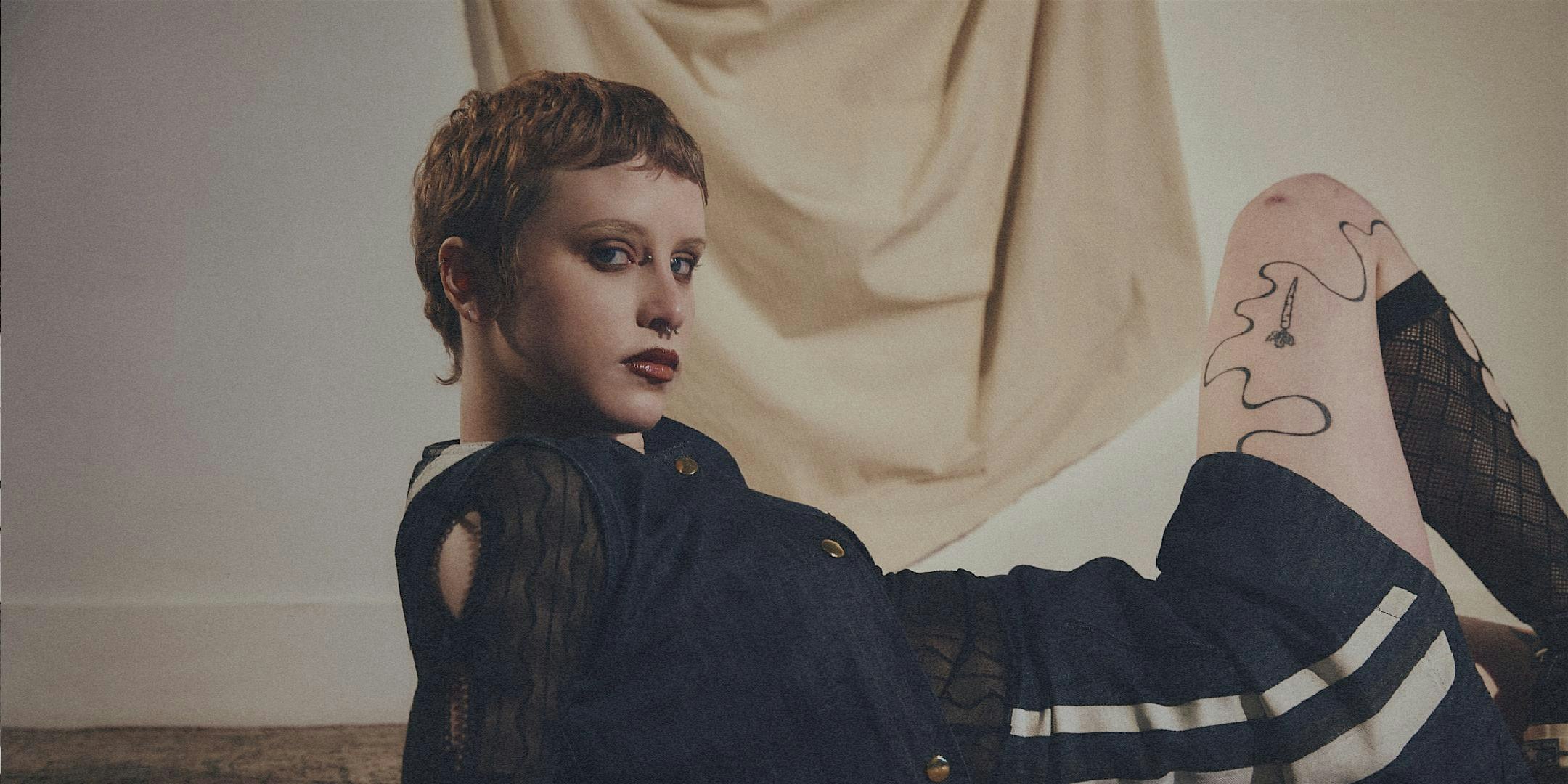 Daffo, earth 2 tiffany, Aggie Miller