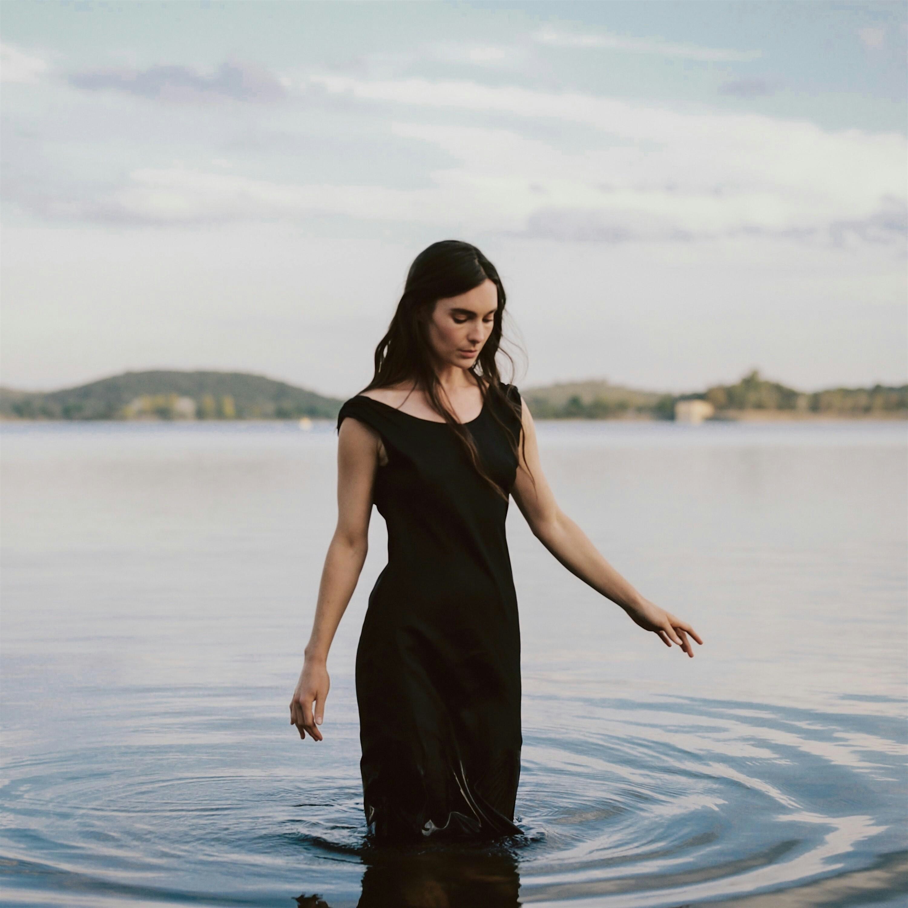 Lisa Mitchell Live at Beav's Bar - Geelong