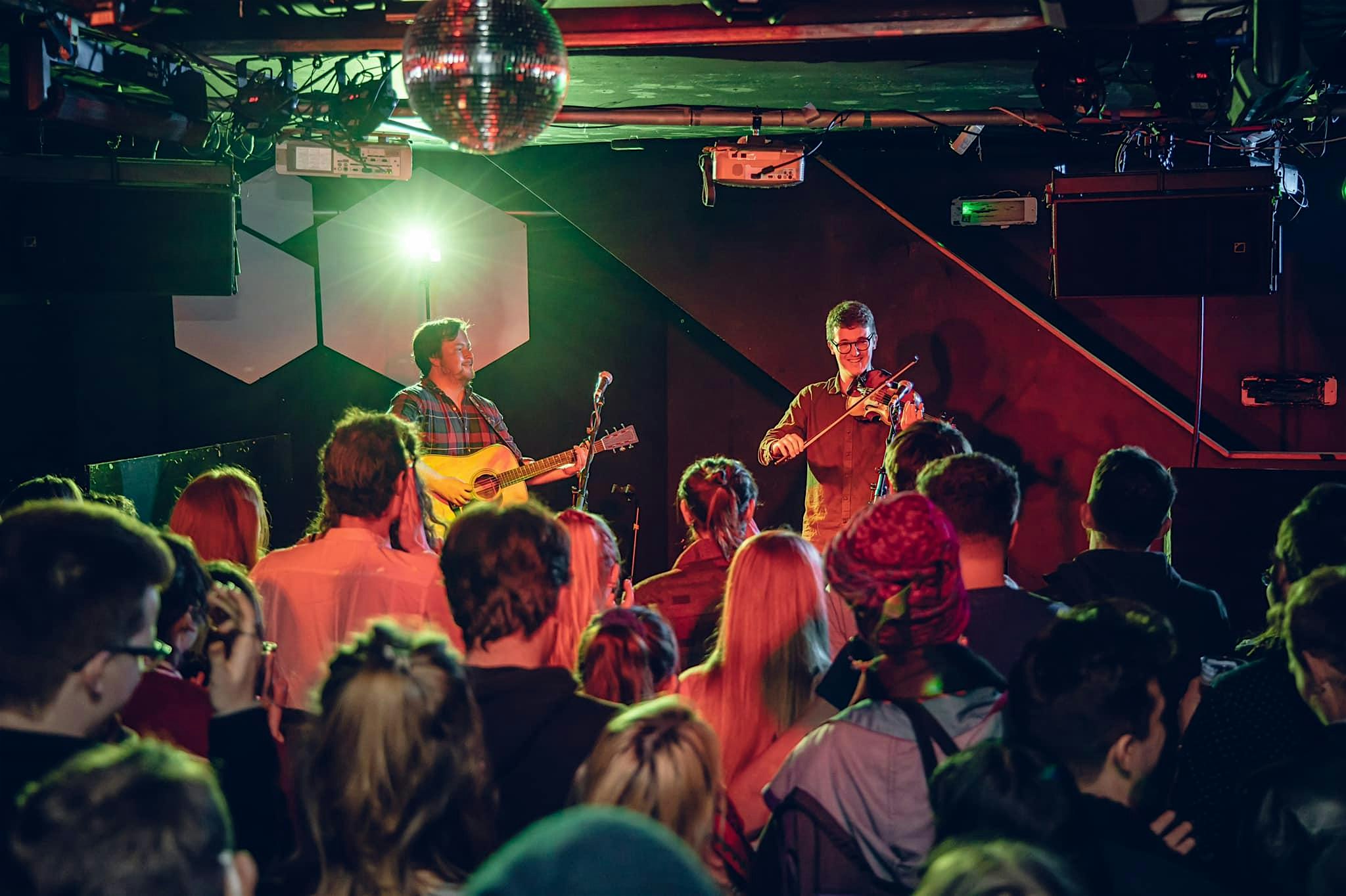 LIVE: Thorpe & Morrison/Darach at Centrala