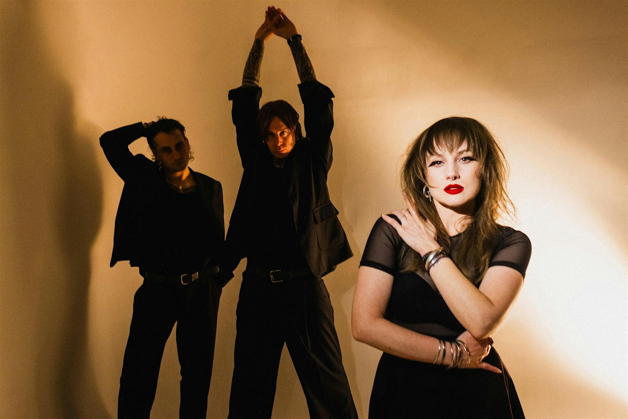 Nuovo Testamento w/ Dark Chisme