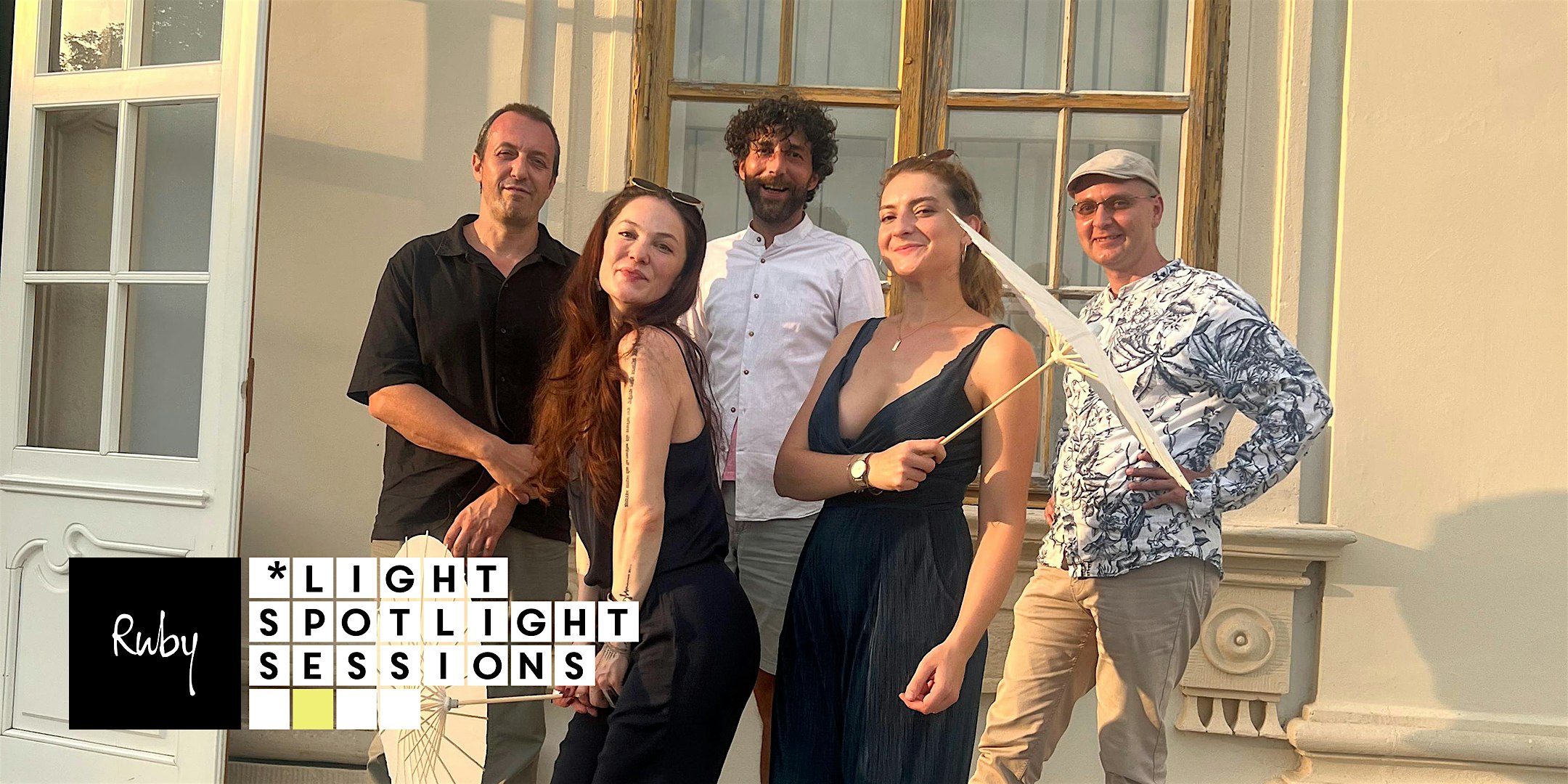 SPOTLIGHT SESSIONS w/ ACOUSTIC VOYAGE